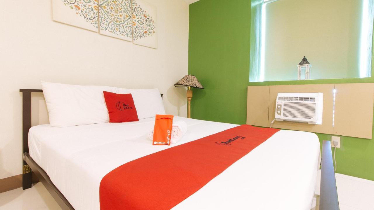 Reddoorz Plus @ Kamuning Quezon City Exteriér fotografie