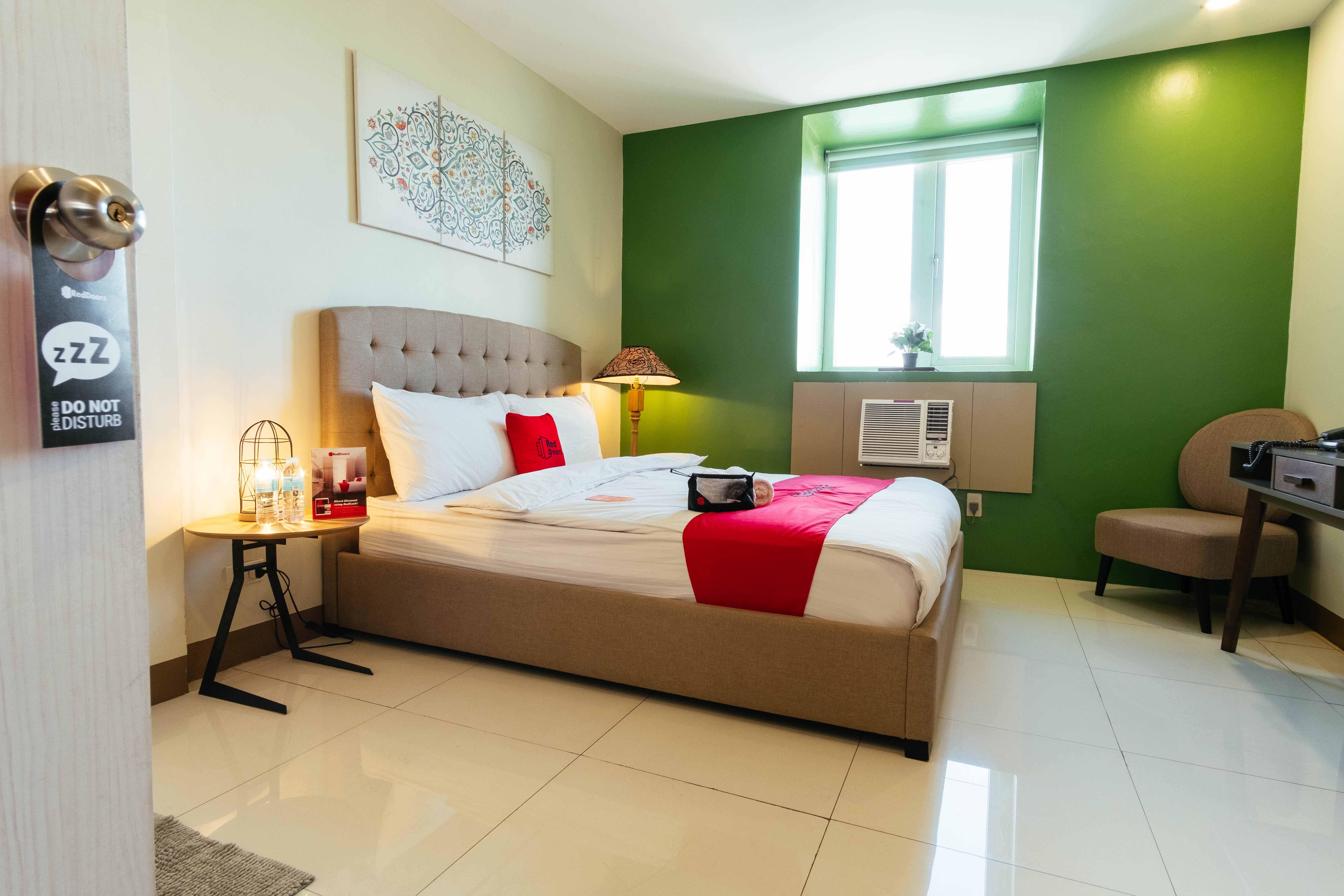 Reddoorz Plus @ Kamuning Quezon City Exteriér fotografie